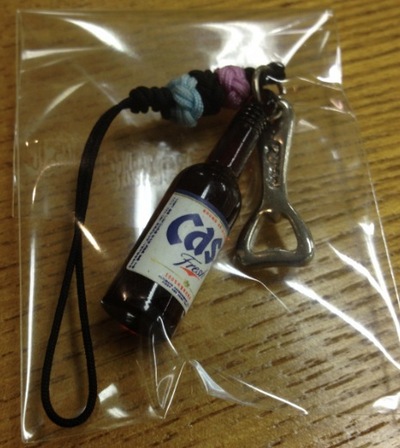 韓国のビール「CASS」ストラップ