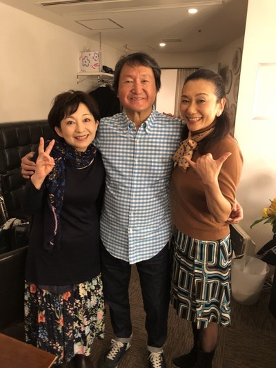 11月15日 ビルボードライブ大阪の楽屋にて...